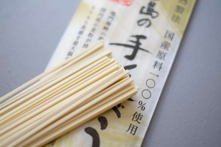 淡路島の手延べうどん